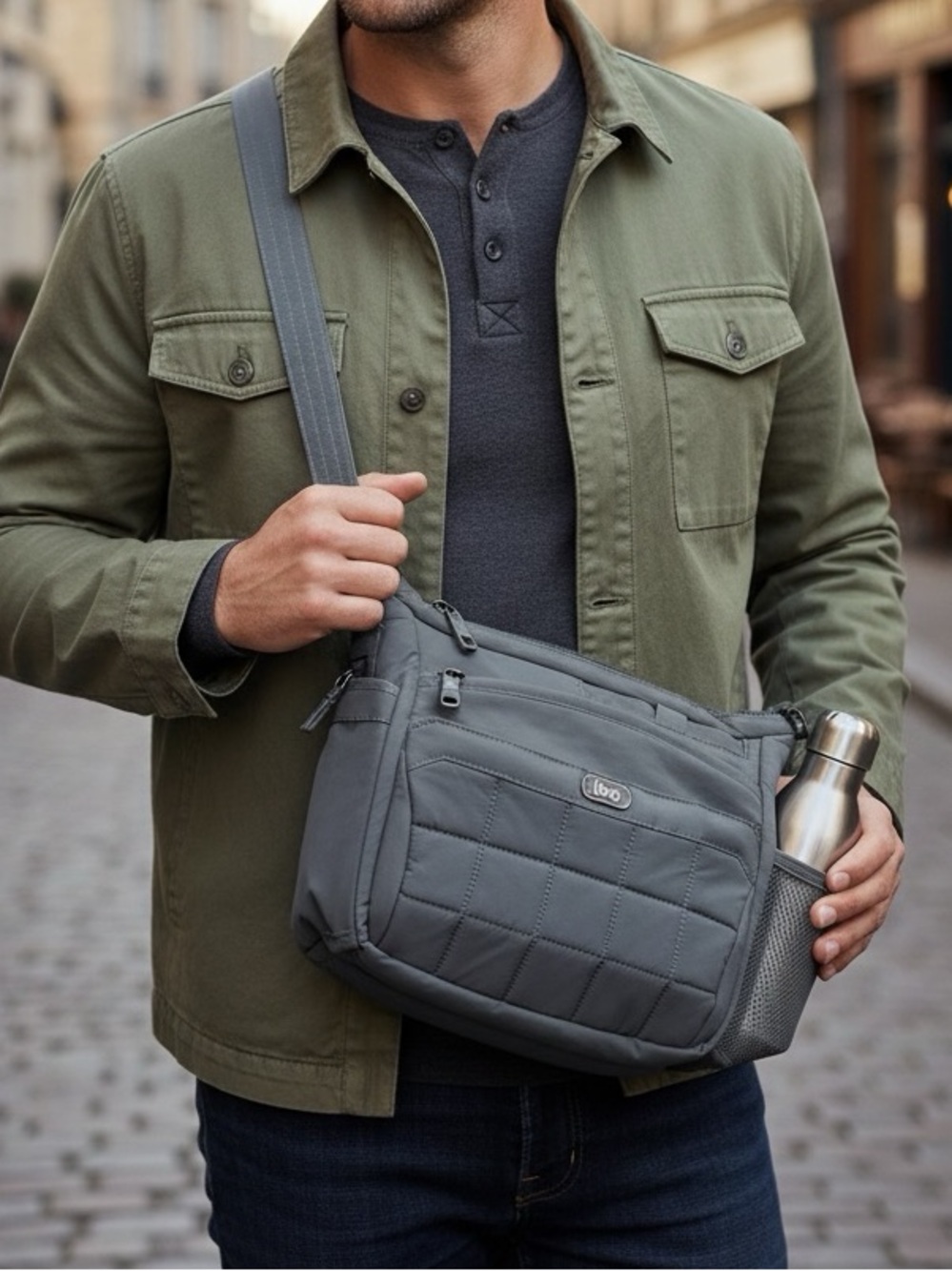 UNISEX LUG Flutter Cross Body Bag in Fog Grey